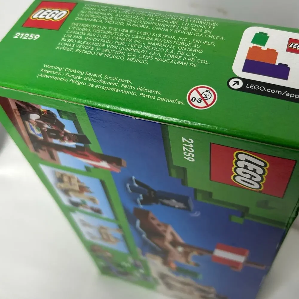LEGO Minecraft 21259 The Pirate Ship Voyage 166 Pieces New Sealed Box